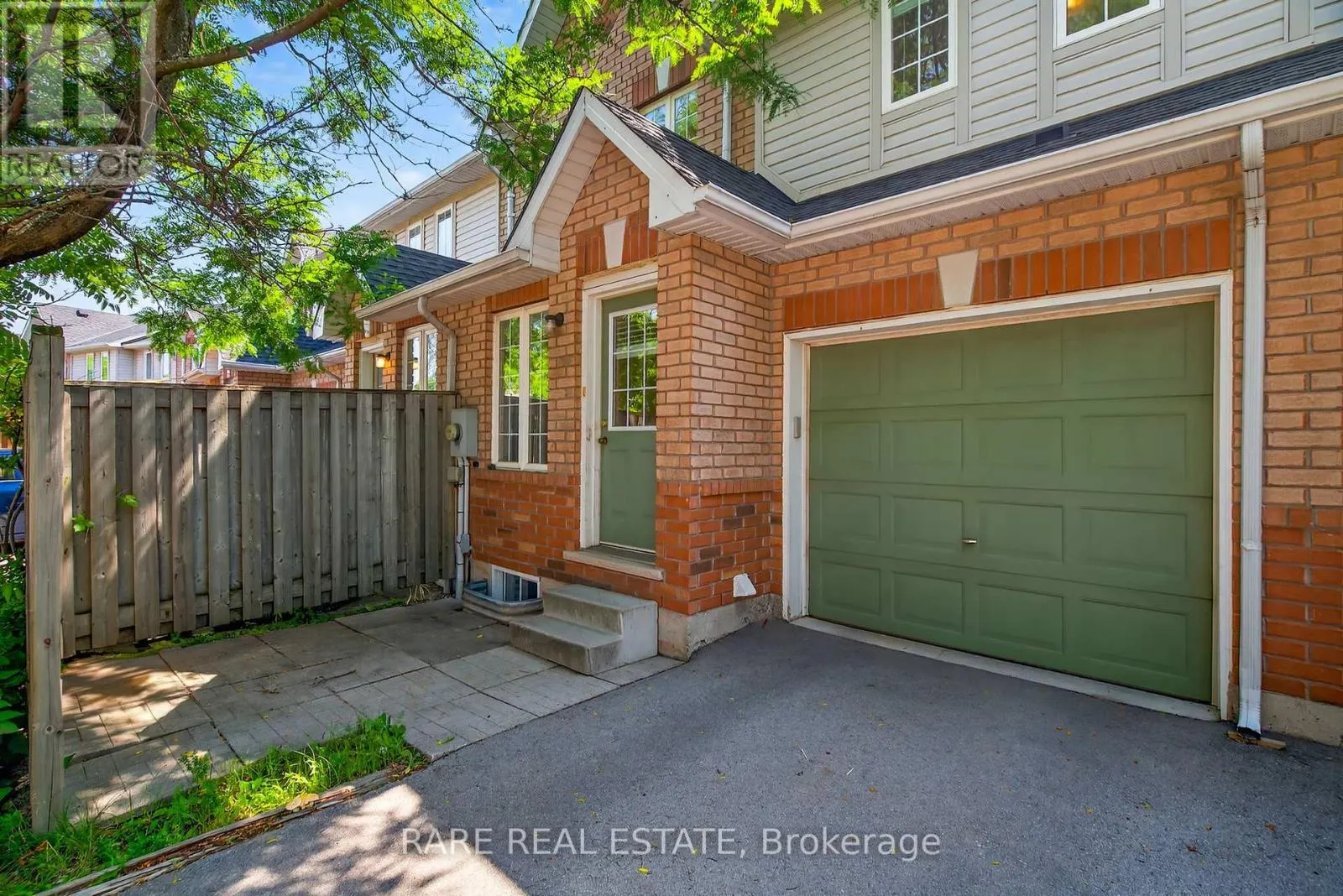 12 - 1750 CREEK WAY