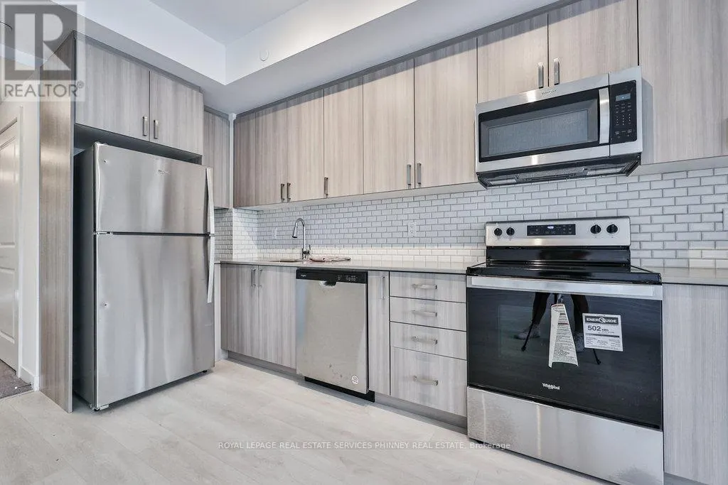 #21 - 4035 HICKORY DRIVE