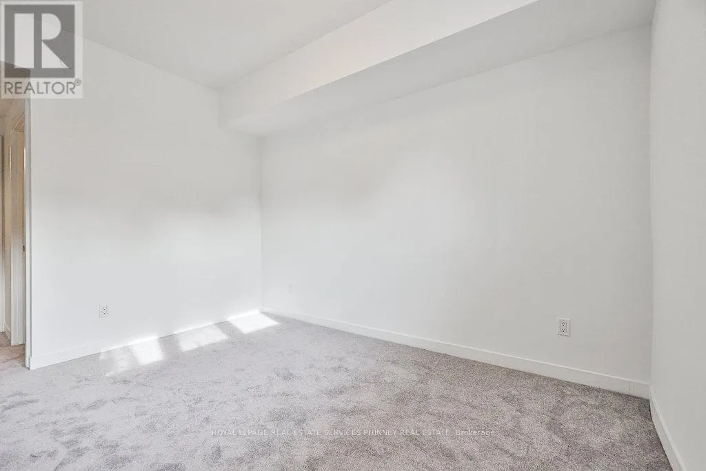 #21 - 4035 HICKORY DRIVE