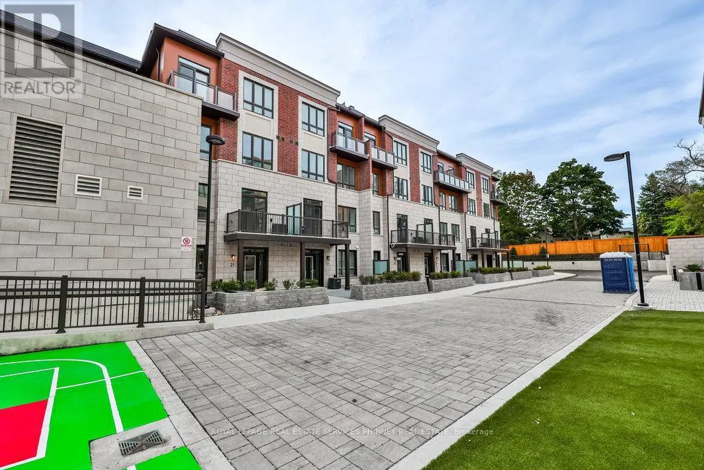#21 - 4035 HICKORY DRIVE