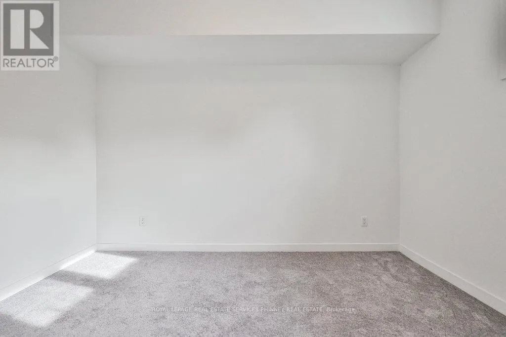 #21 - 4035 HICKORY DRIVE