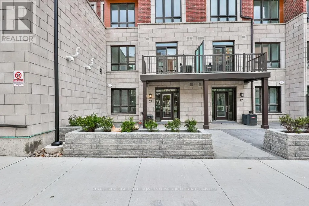 #21 - 4035 HICKORY DRIVE