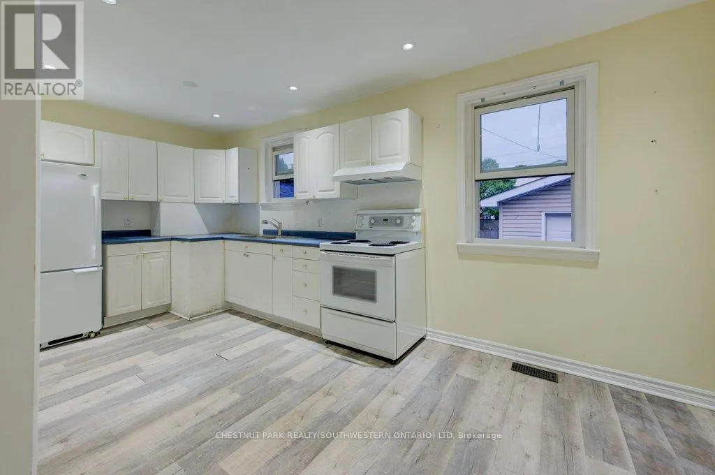 446 KINGSLEIGH COURT