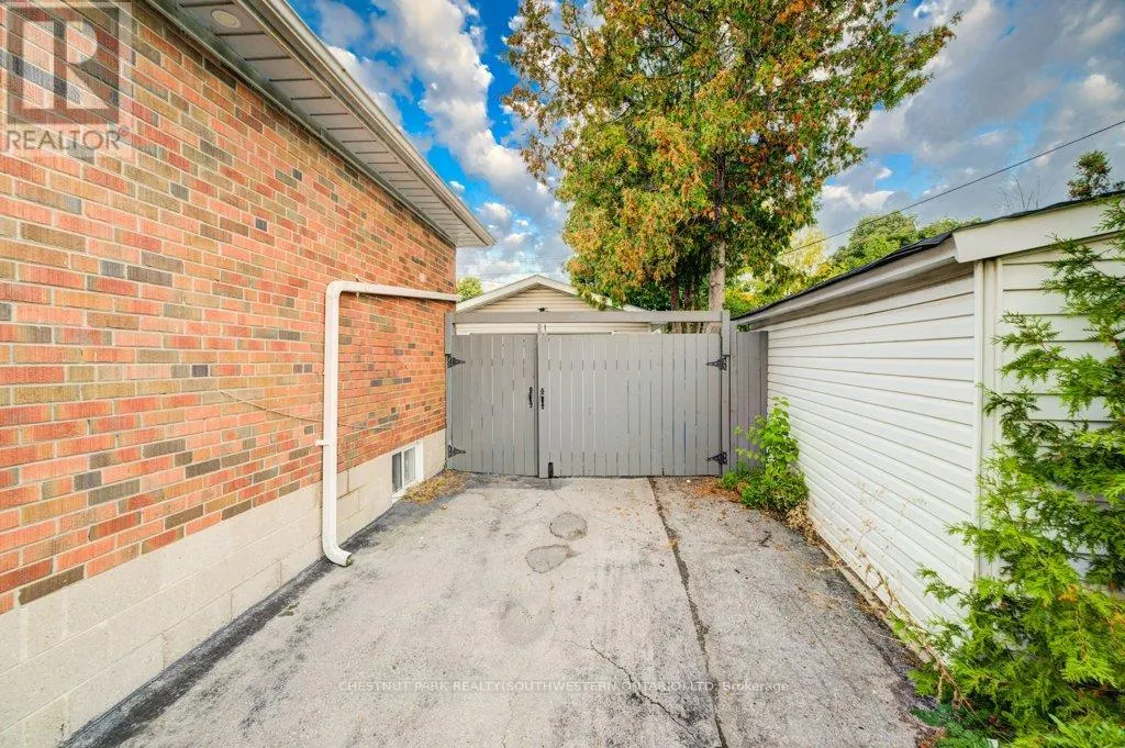 446 KINGSLEIGH COURT