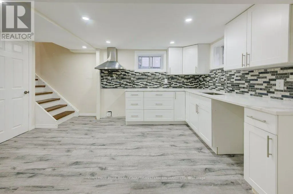 446 KINGSLEIGH COURT