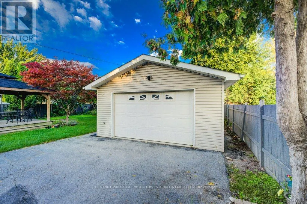 446 KINGSLEIGH COURT