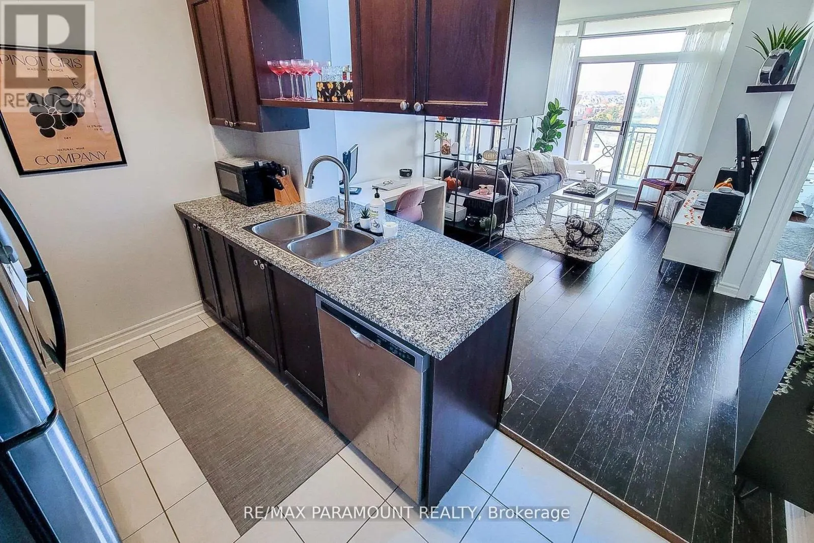 1102 - 2325 CENTRAL PARK DRIVE