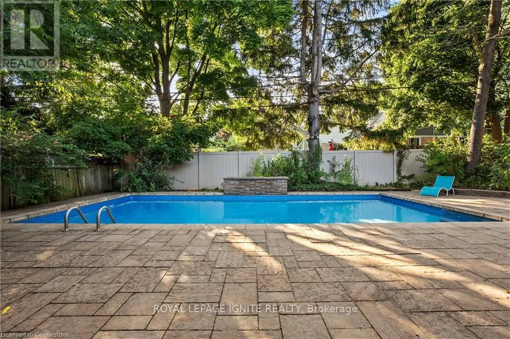 31 RIDGE DRIVE