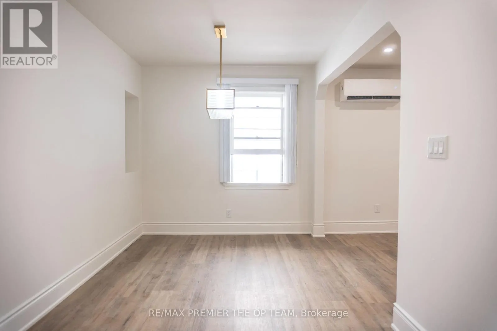 148 MARTIN GROVE ROAD