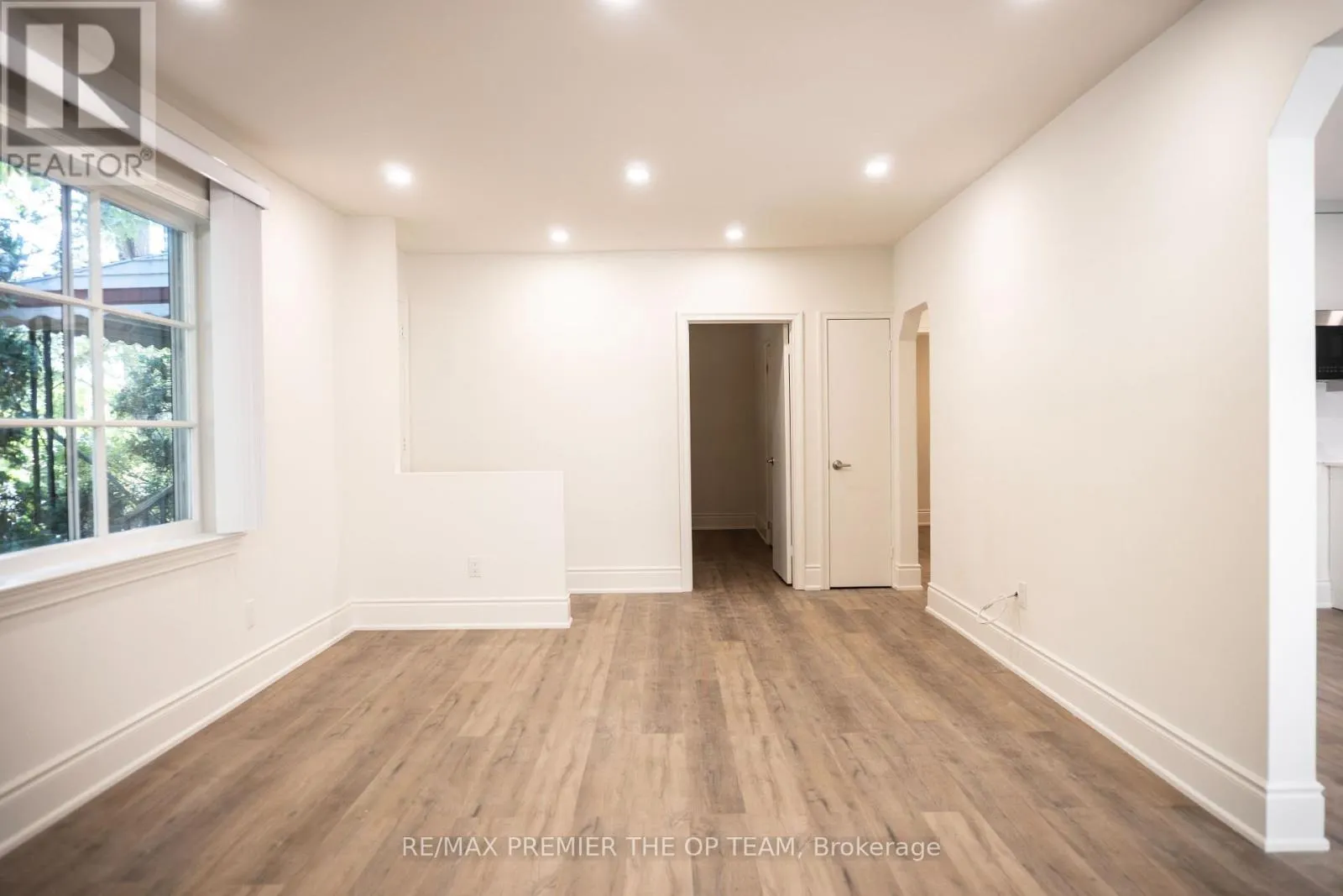 148 MARTIN GROVE ROAD