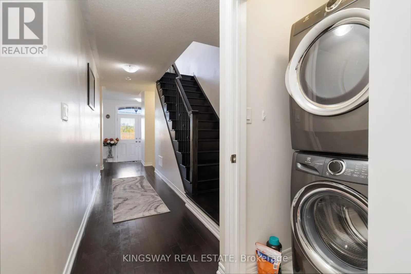 86 FRUITVALE CIRCLE