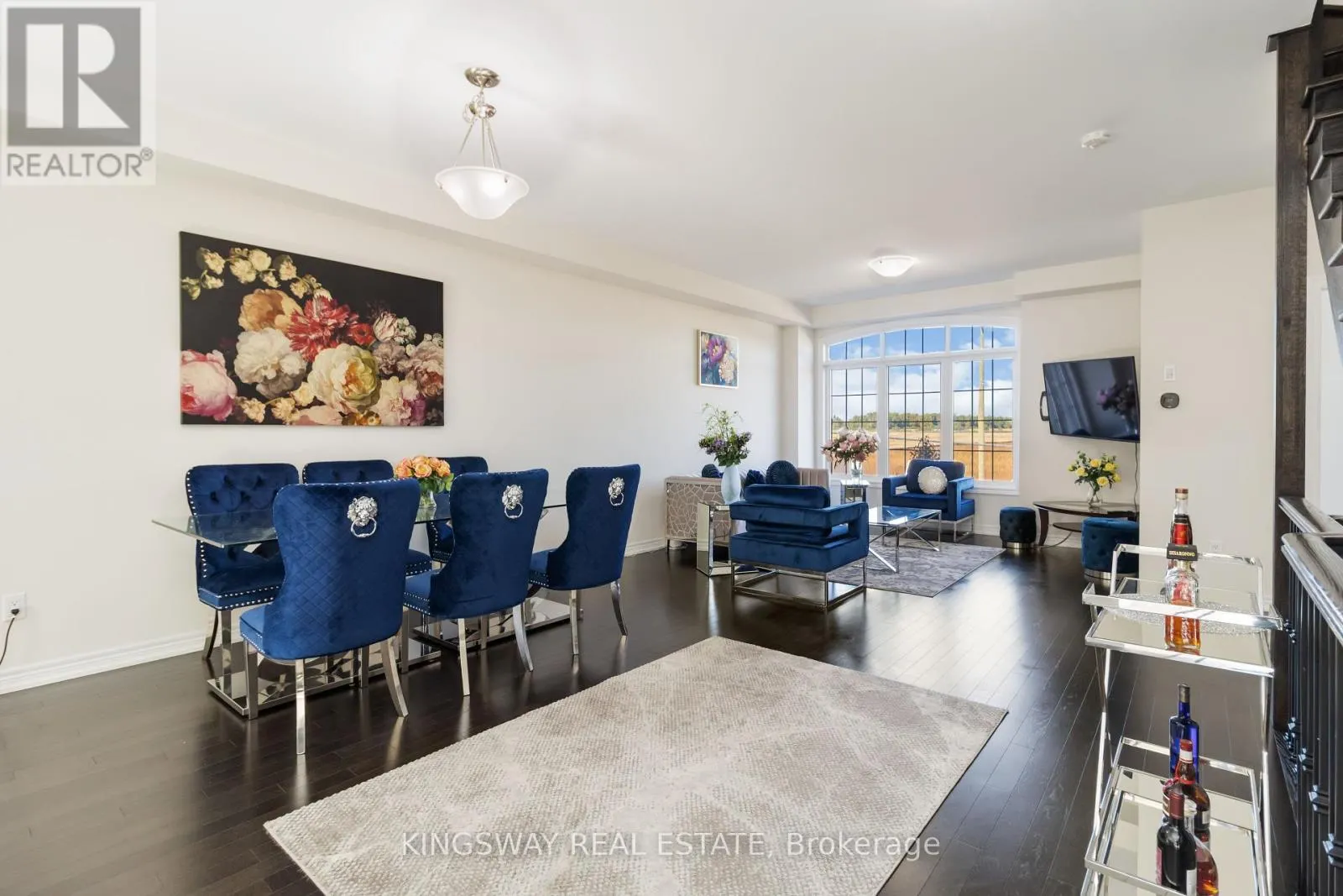 86 FRUITVALE CIRCLE