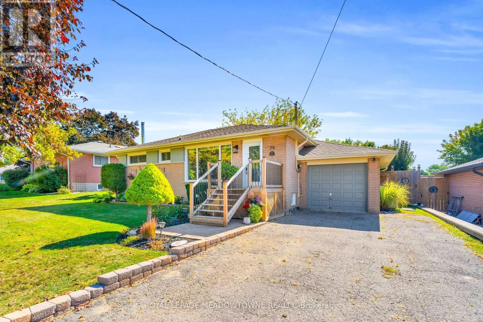 79 REXWAY DRIVE