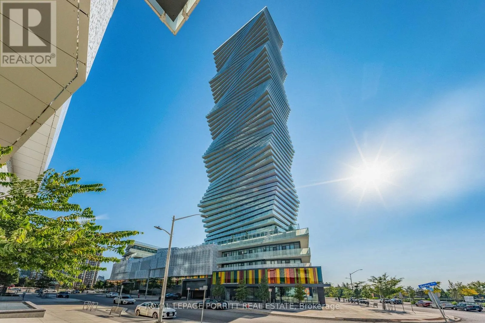 202 - 3883 QUARTZ ROAD