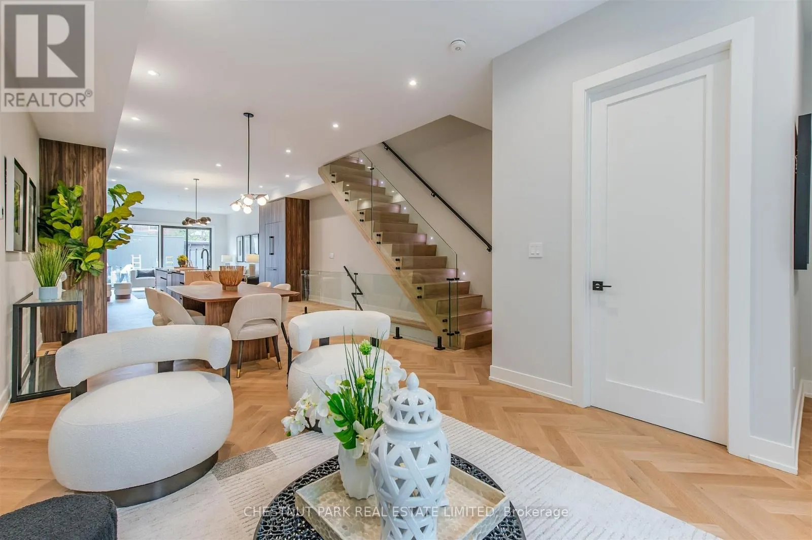 222A PEARSON AVENUE