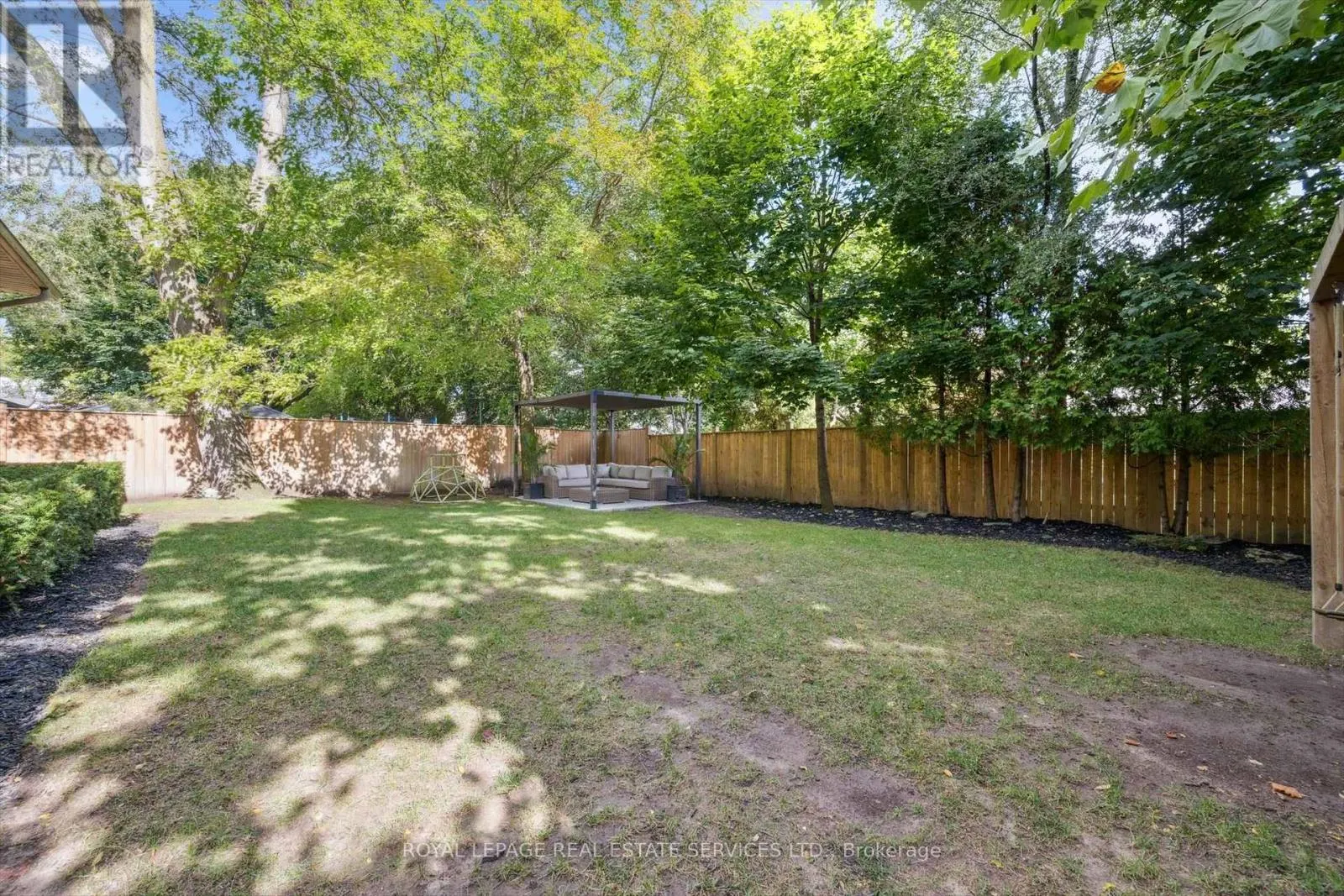 455 WILLIS DRIVE