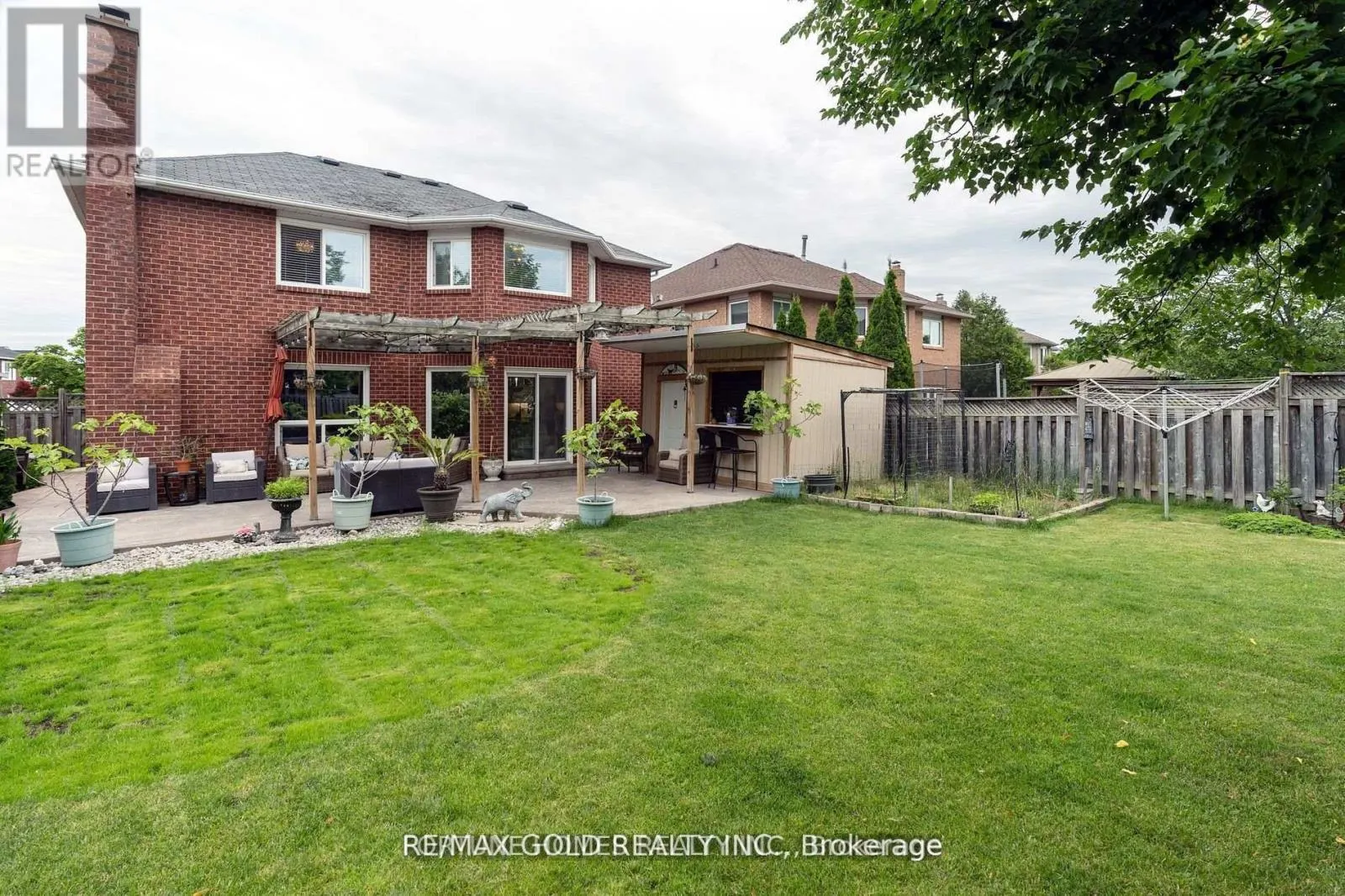 14 SHADYWOOD ROAD