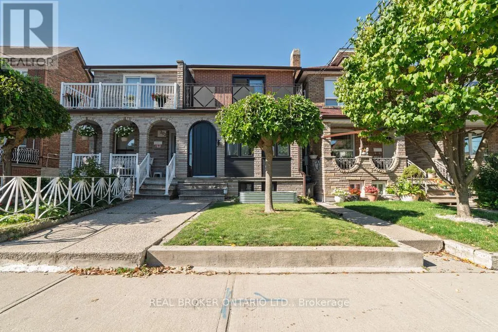 204 EARLSCOURT AVENUE W