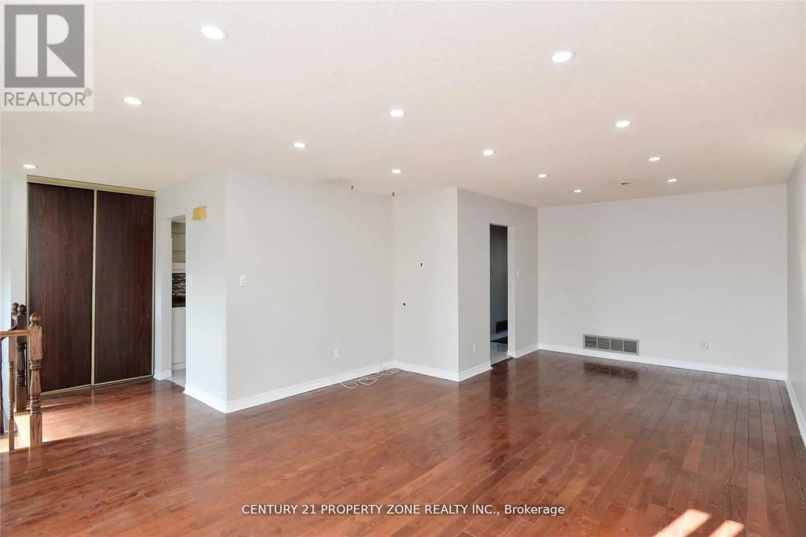 41 CROSSWOOD LANE
