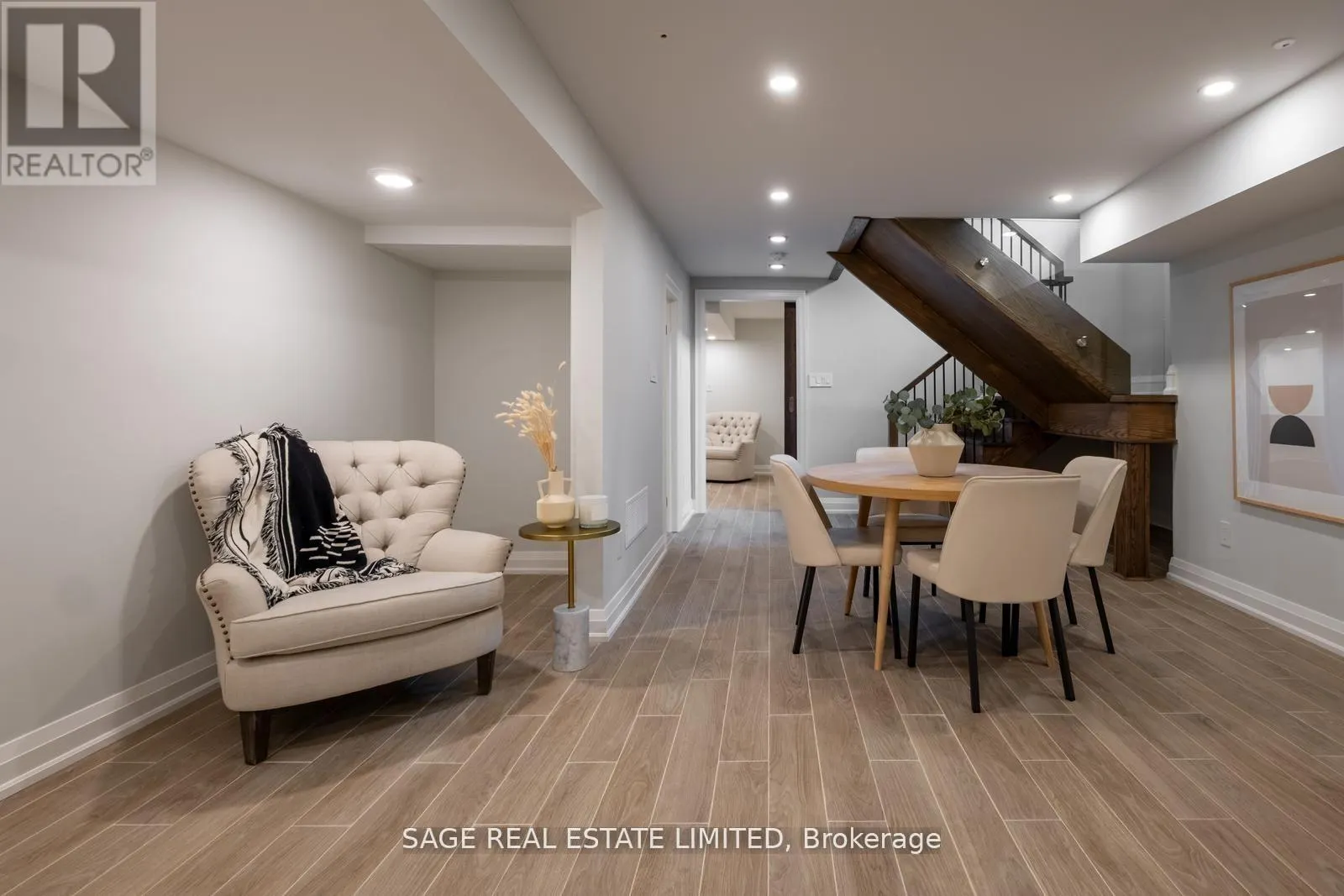 26 WELLESWORTH DRIVE
