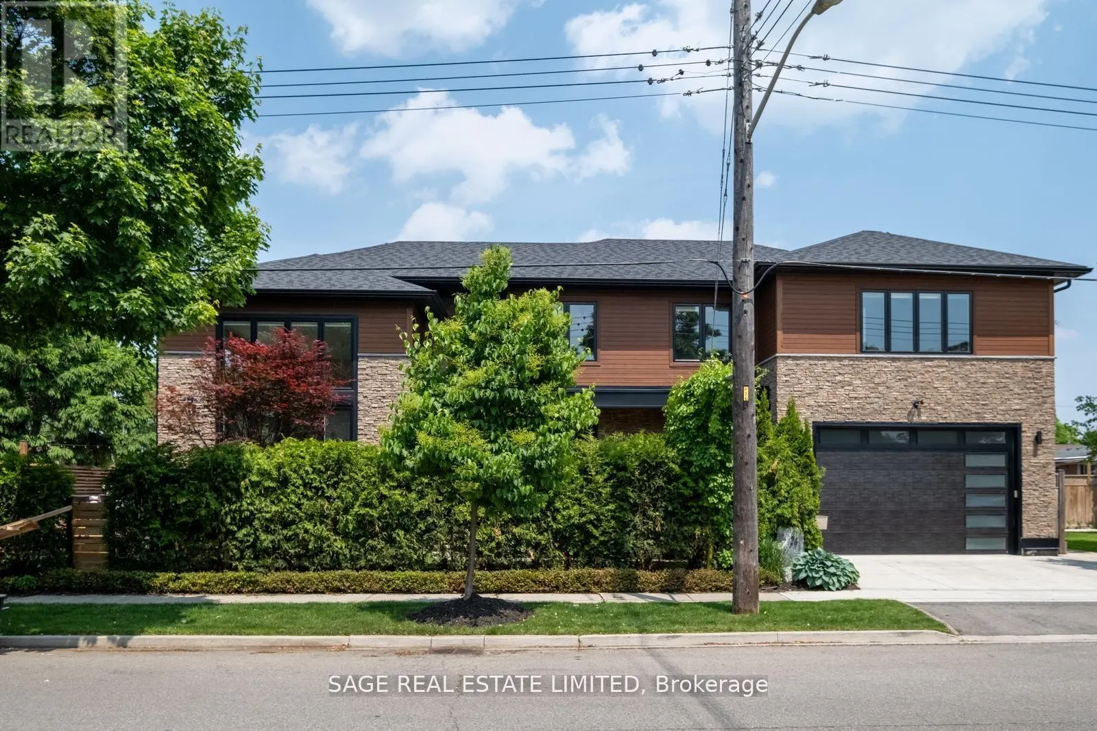 26 WELLESWORTH DRIVE