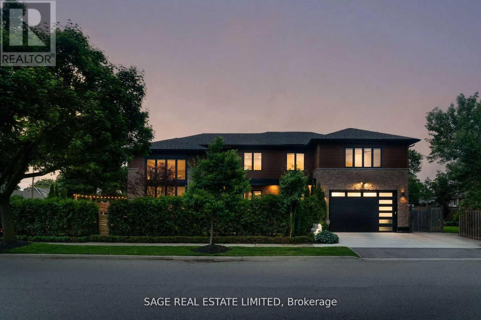 26 WELLESWORTH DRIVE