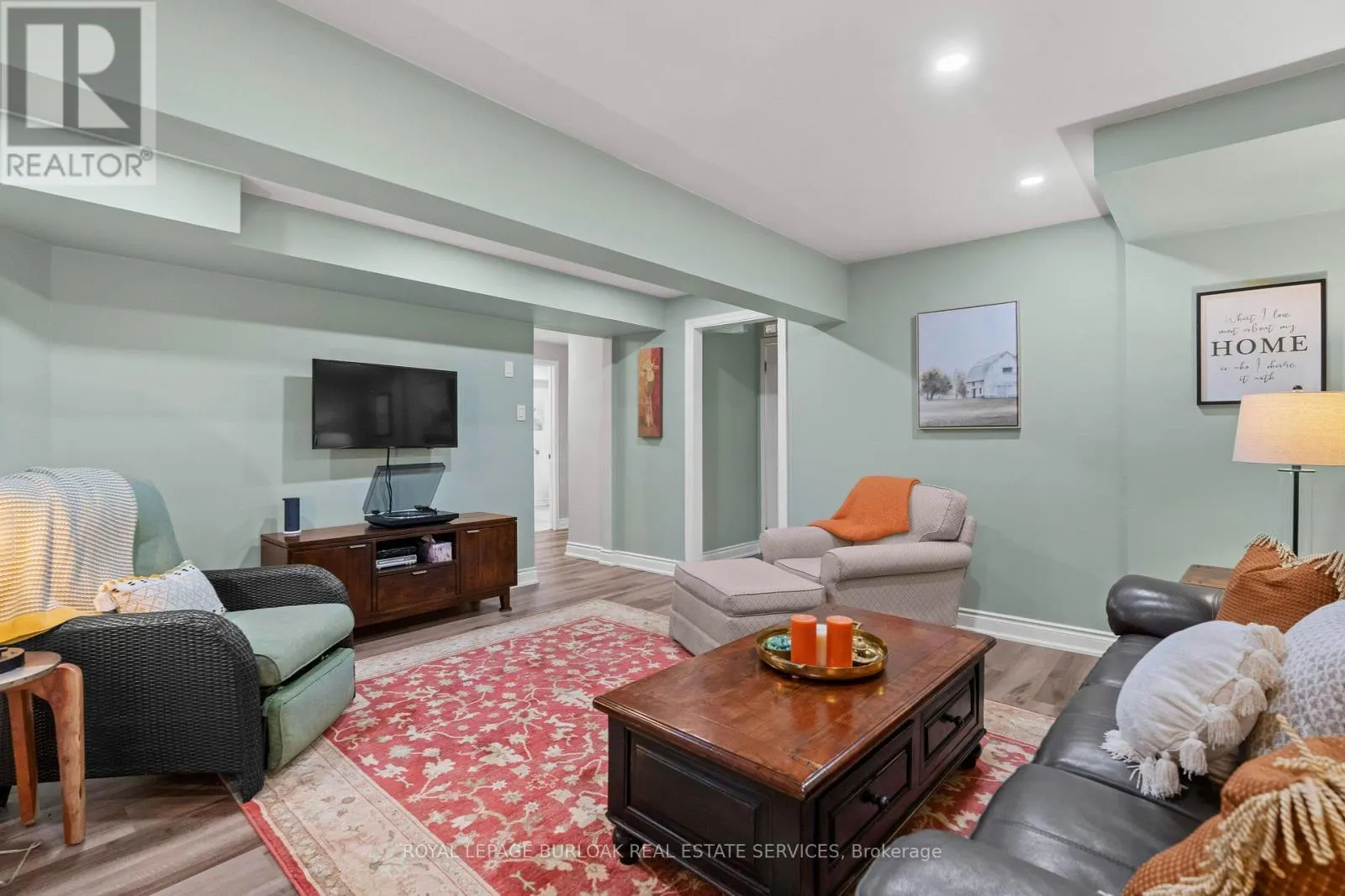 5 - 1508 UPPER MIDDLE ROAD