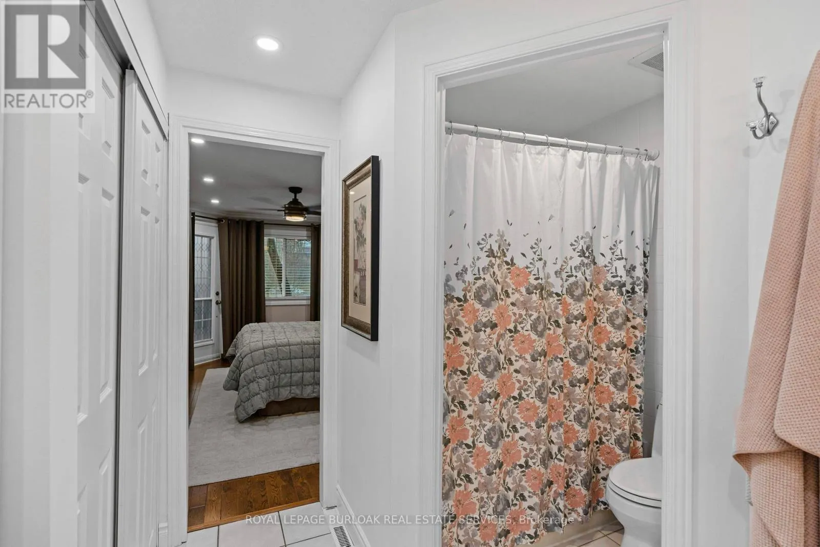 5 - 1508 UPPER MIDDLE ROAD