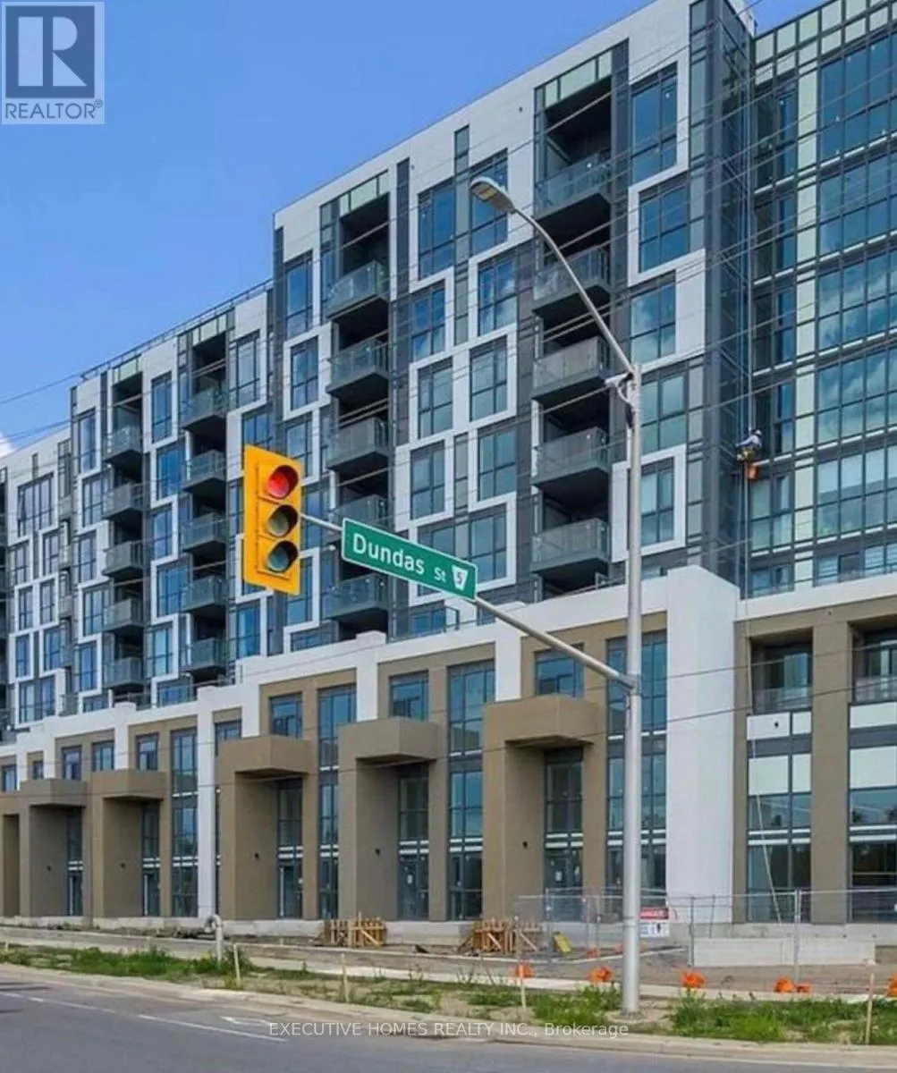 411 - 509 DUNDAS STREET