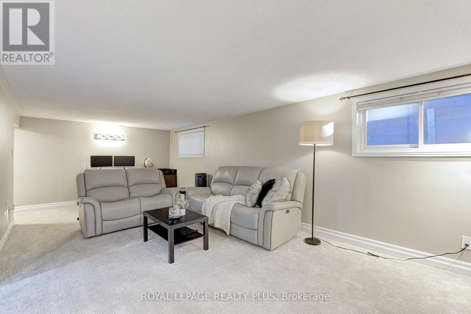 2063 CAVENDISH DRIVE