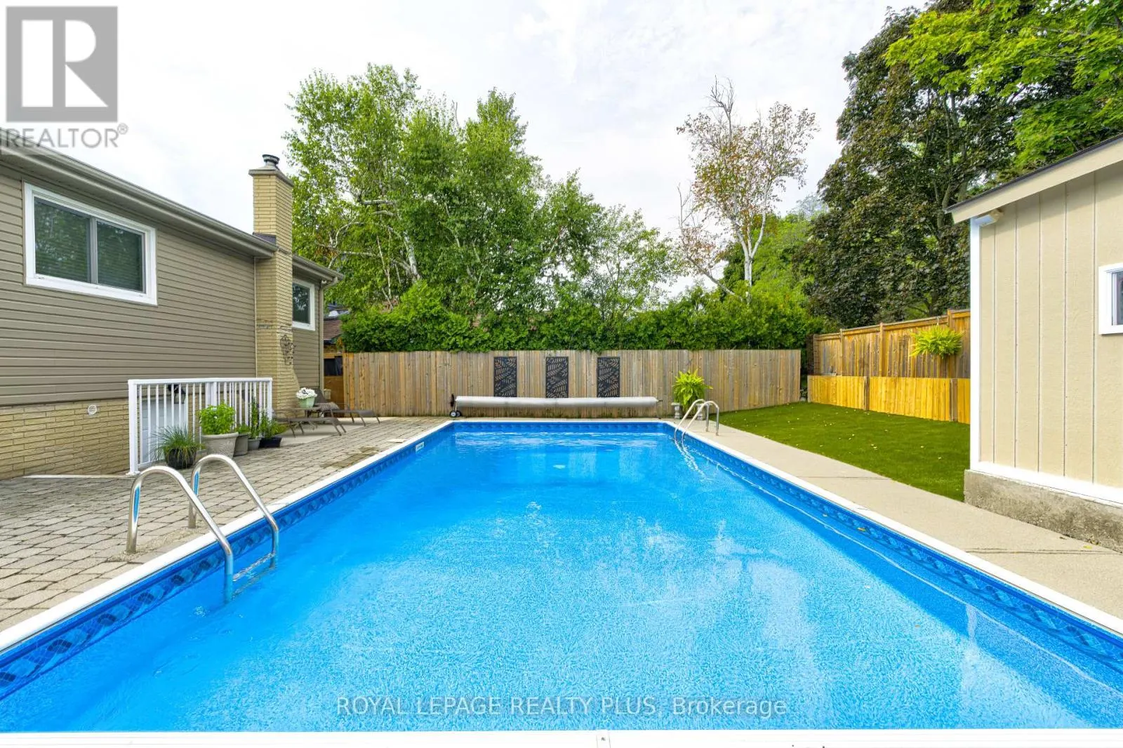 2063 CAVENDISH DRIVE