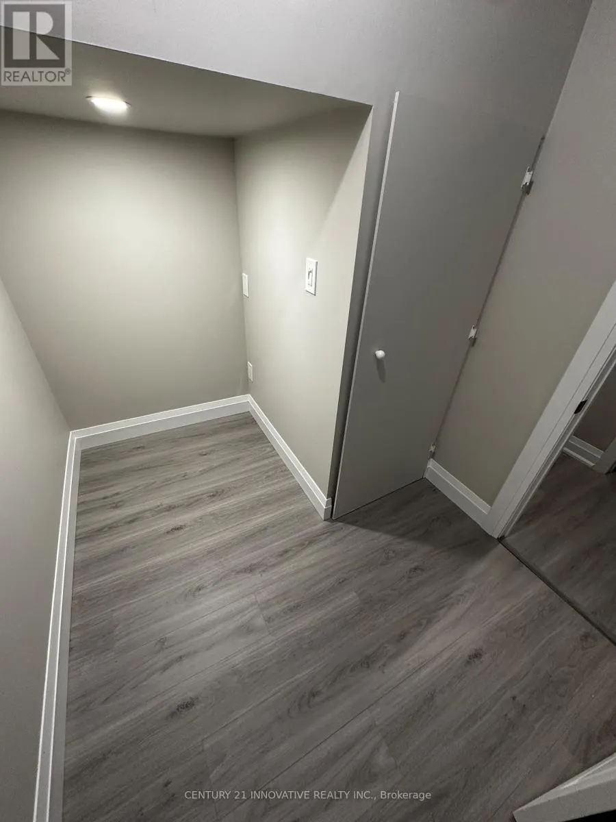 1151 LINDSAY DRIVE