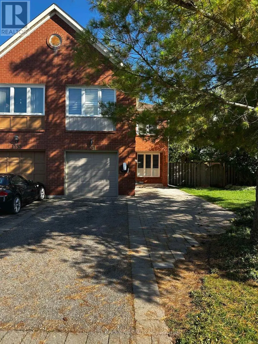 1151 LINDSAY DRIVE