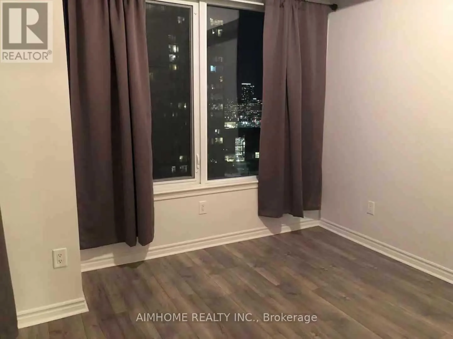 1202 - 385 PRINCE OF WALES DRIVE