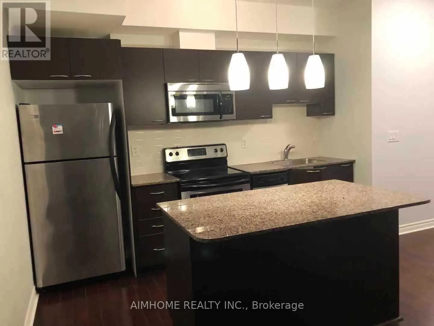 1202 - 385 PRINCE OF WALES DRIVE