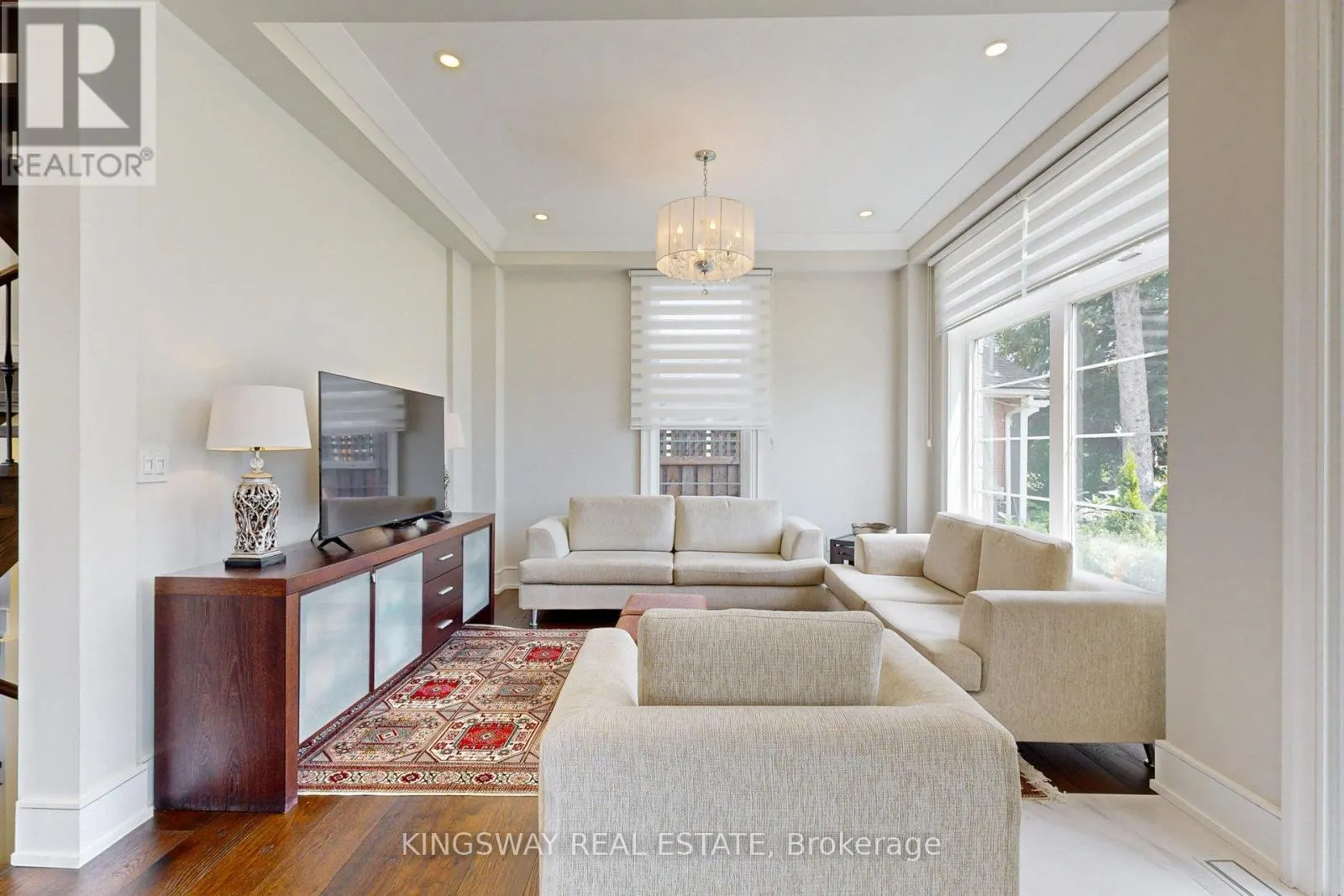 89 RUSSELL DRIVE
