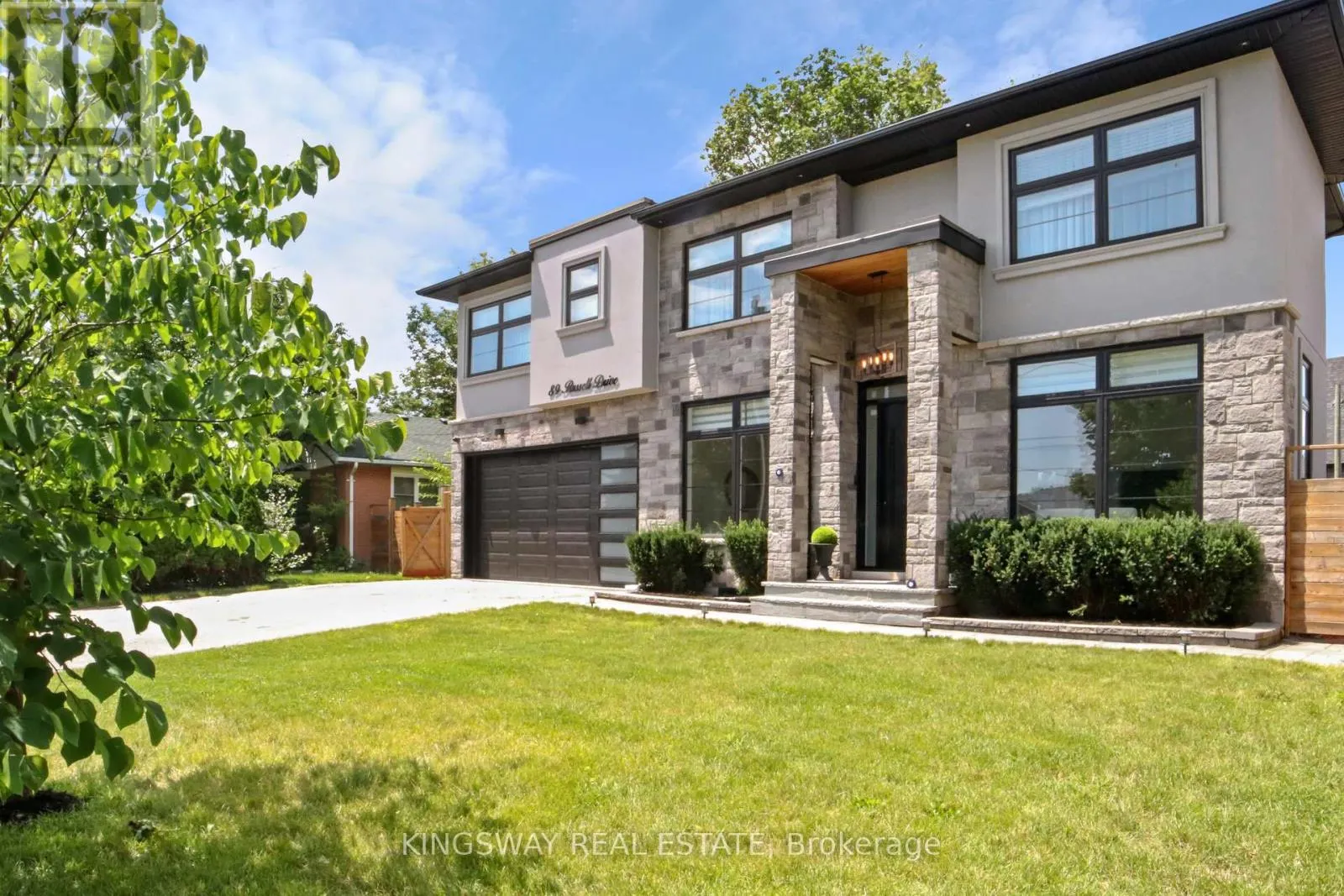 89 RUSSELL DRIVE
