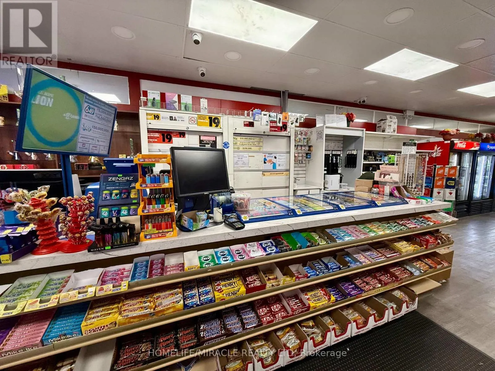 12 - 4099 ERIN MILLS PARKWAY