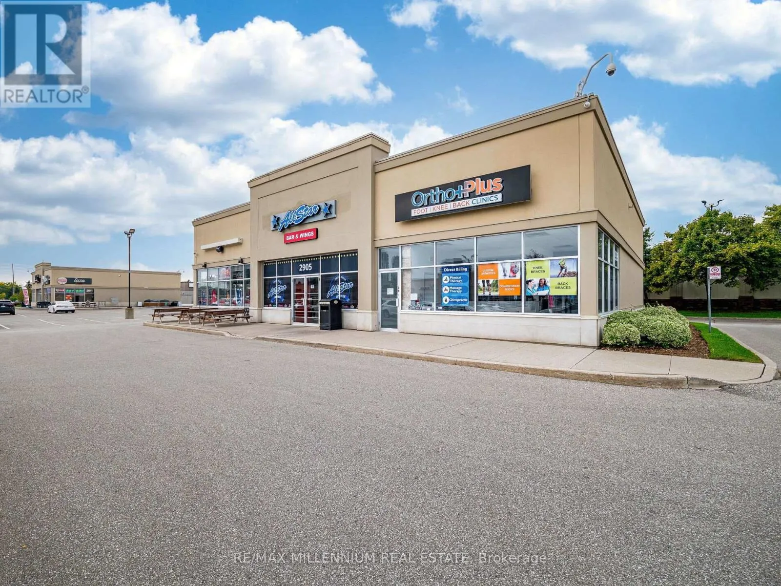 2905 EGLINTON AVENUE W