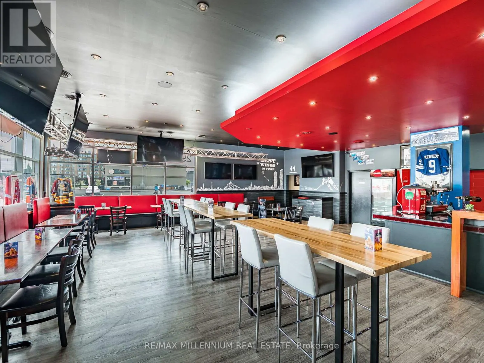 2905 EGLINTON AVENUE W