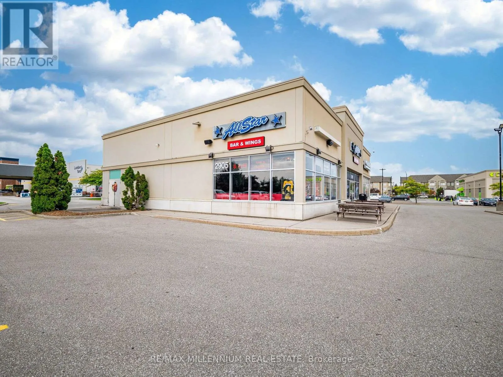 2905 EGLINTON AVENUE W