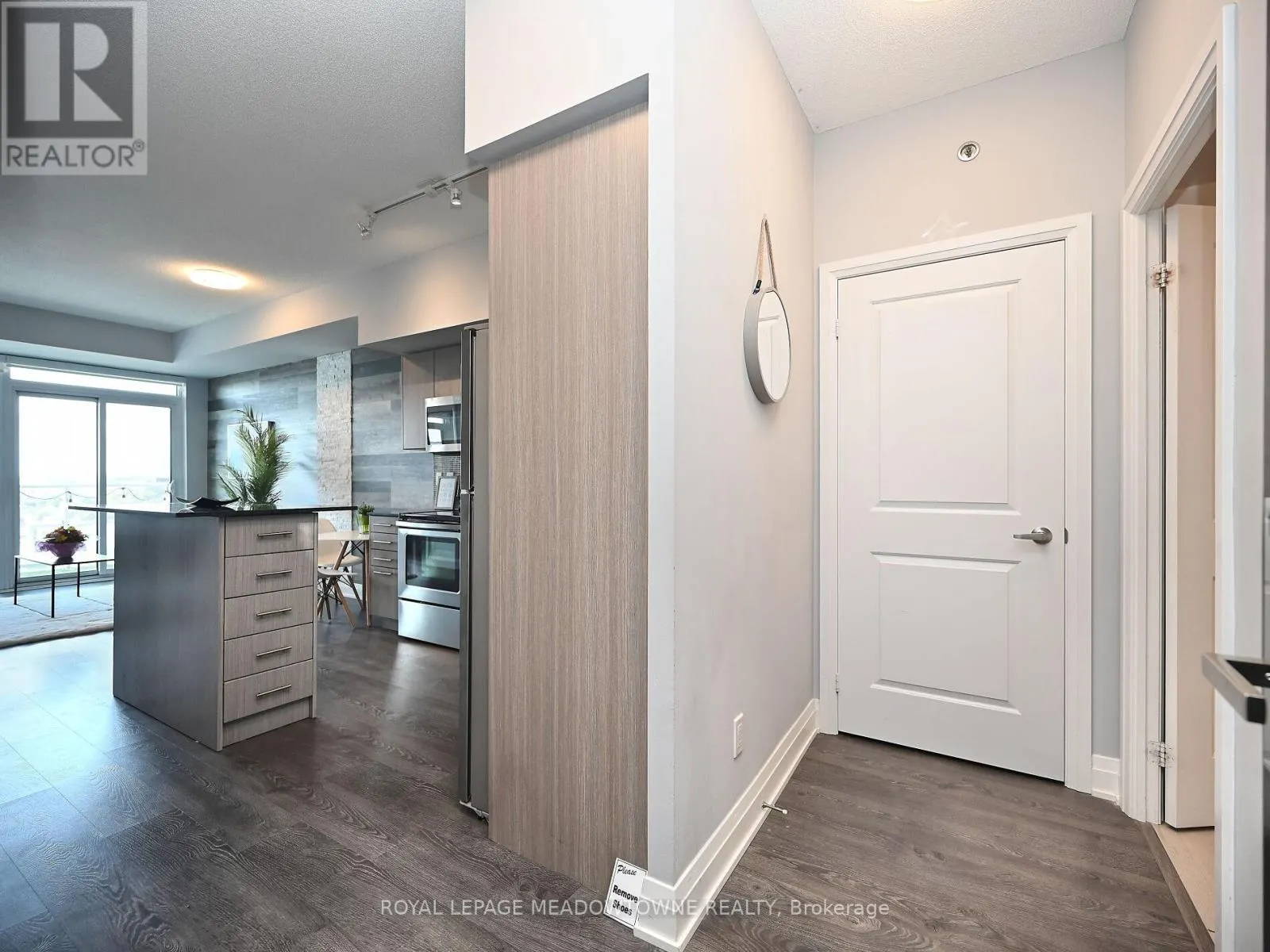 1210 - 55 SPEERS ROAD