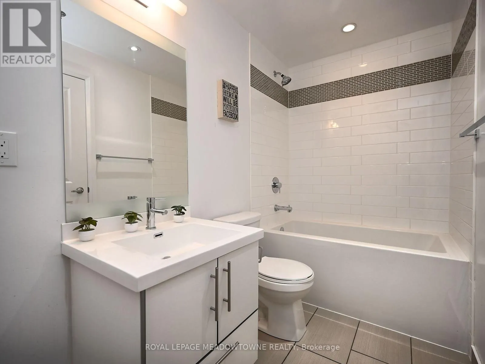 1210 - 55 SPEERS ROAD