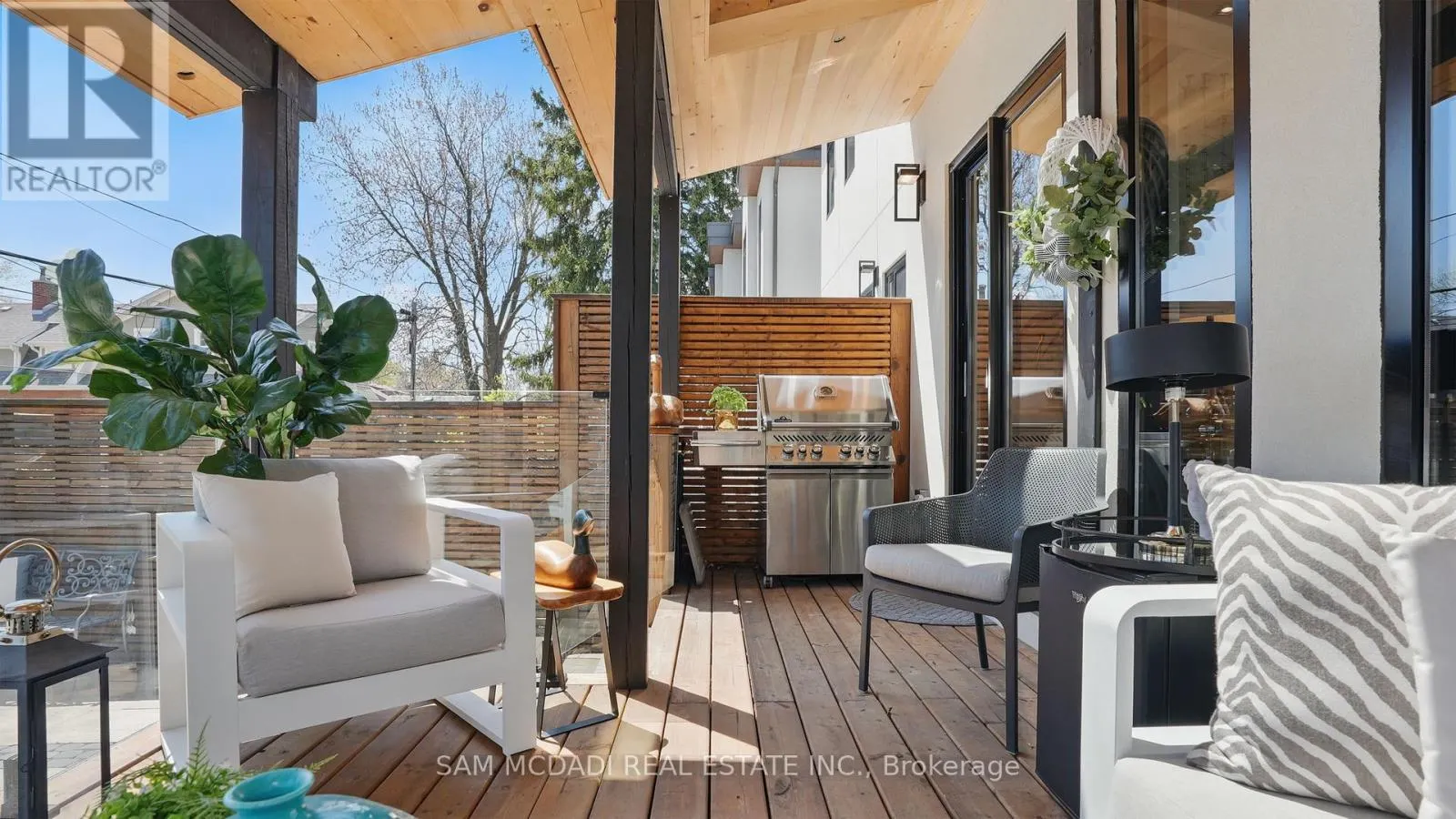 7B IROQUOIS AVENUE