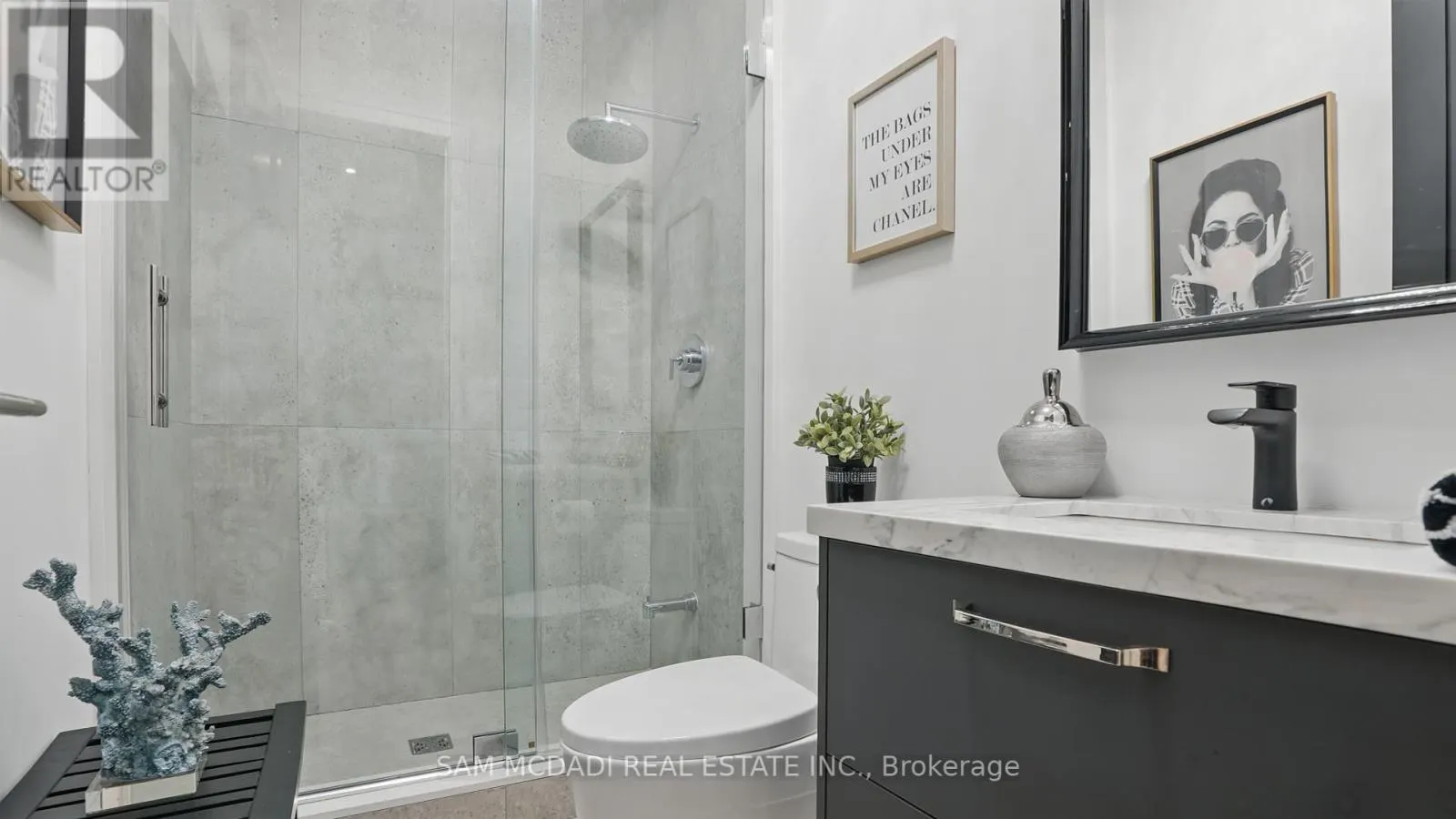 7B IROQUOIS AVENUE