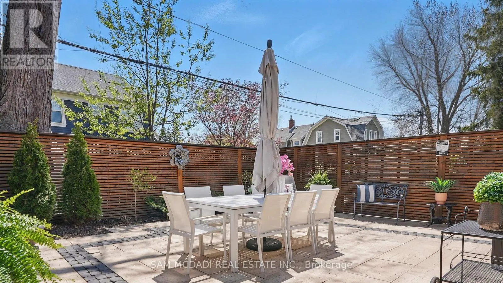 7B IROQUOIS AVENUE