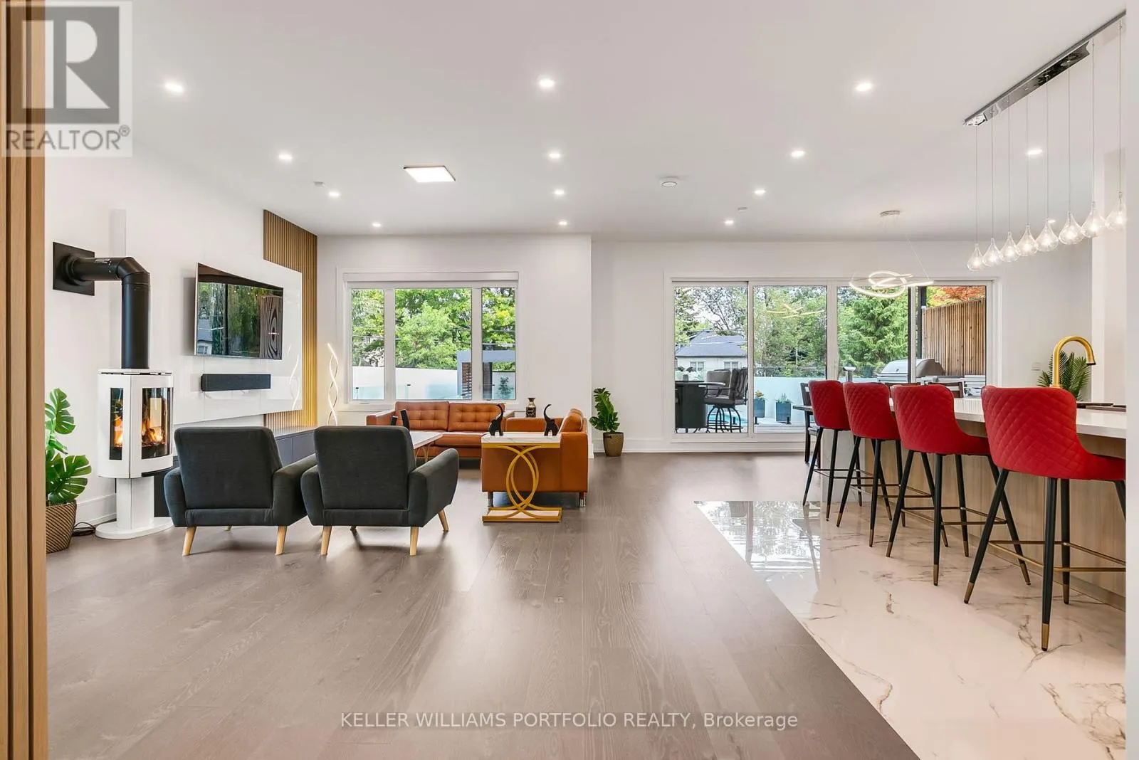 27 PRENNAN AVENUE