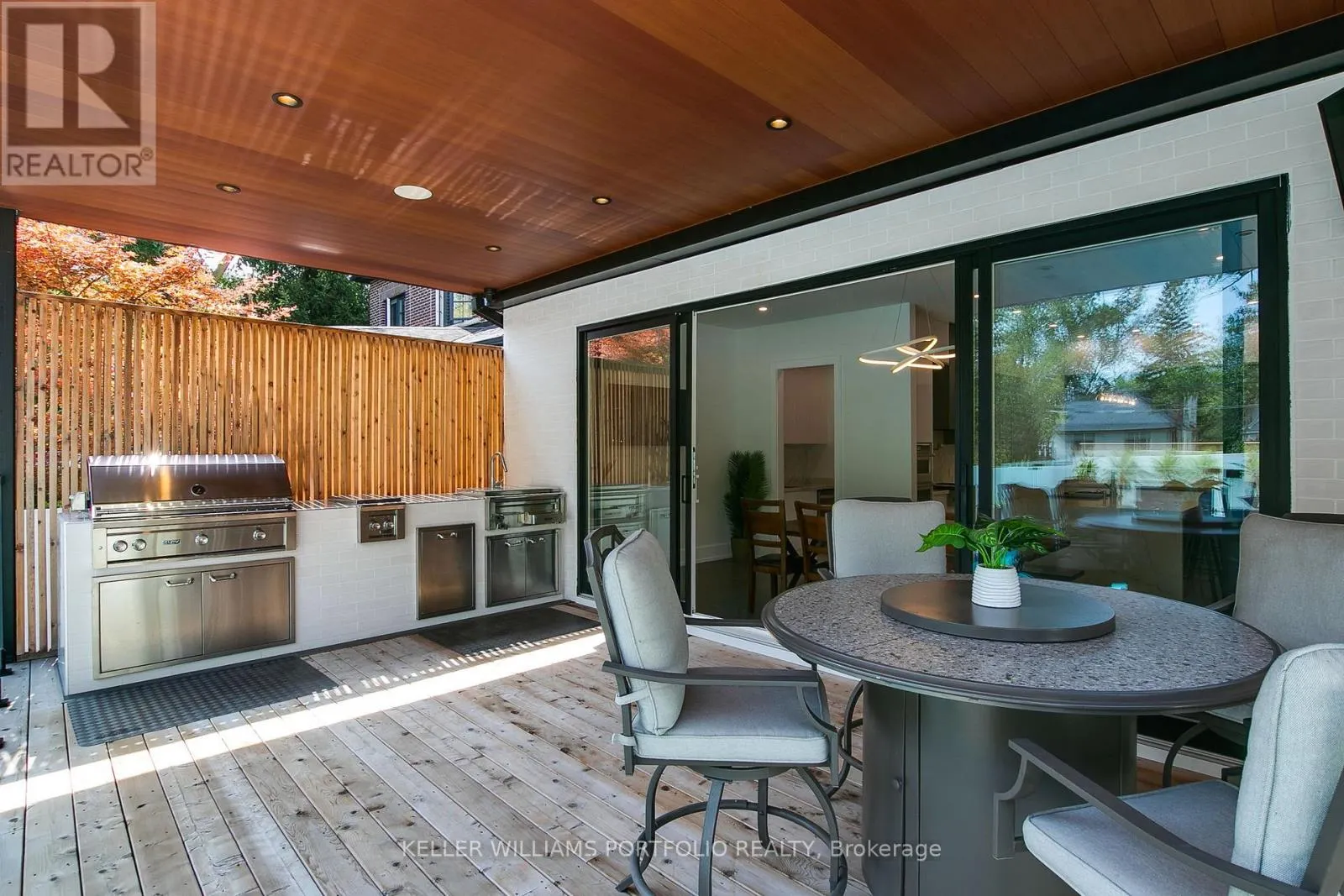 27 PRENNAN AVENUE
