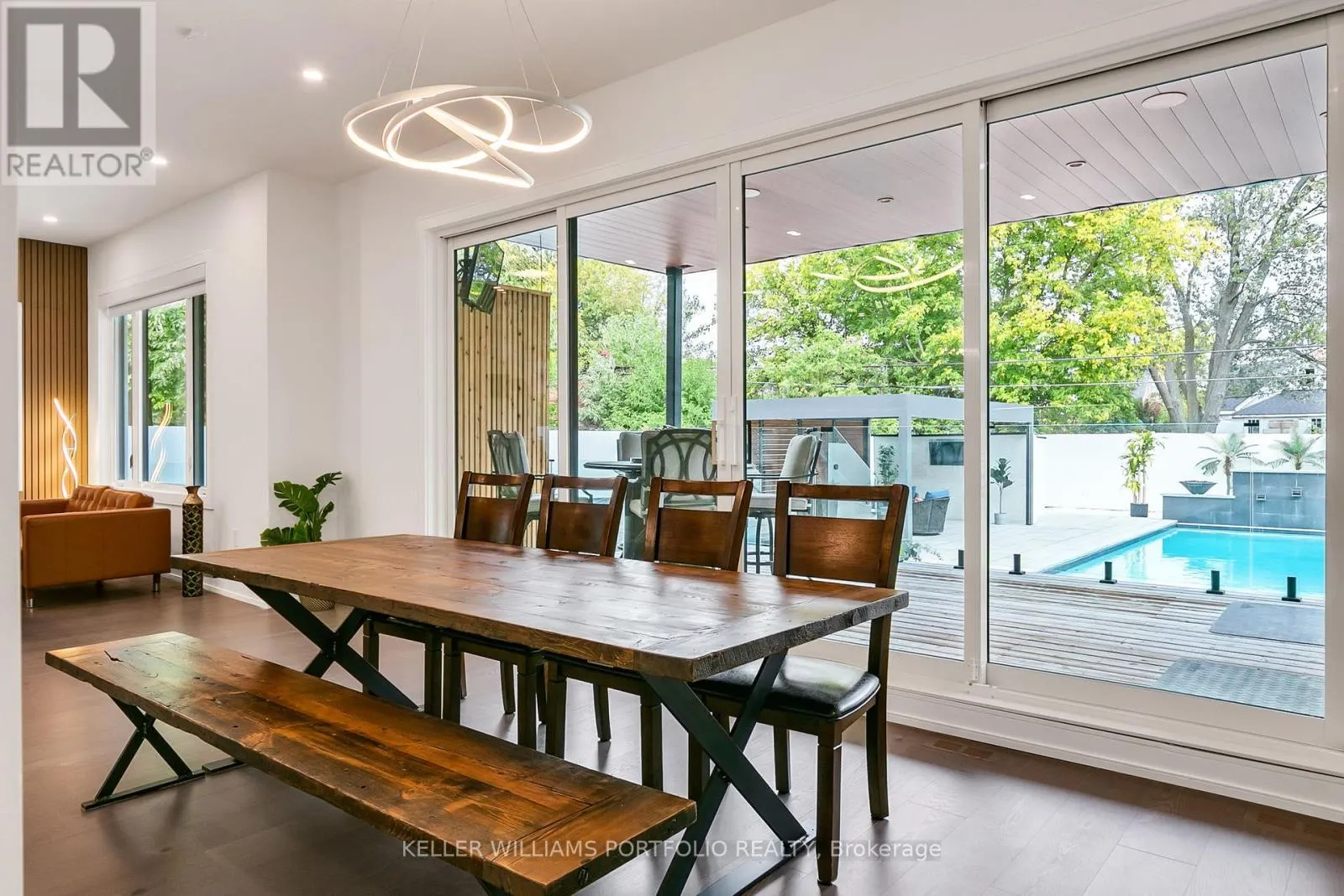 27 PRENNAN AVENUE