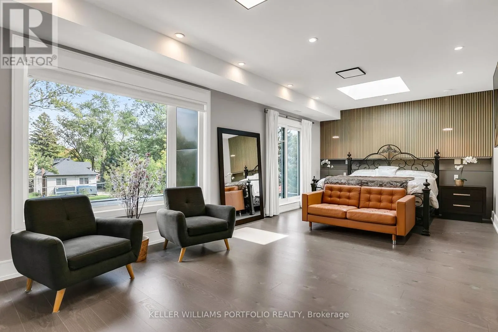 27 PRENNAN AVENUE
